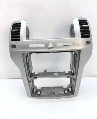 Opel Zafira B Radio/GPS head unit trim 13162552