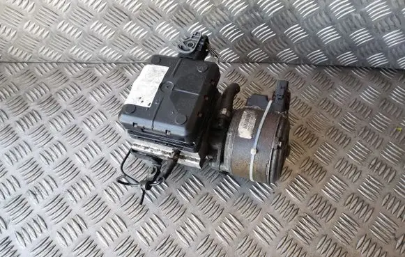 Citroen C5 Air suspension compressor 9636713880 963671388000