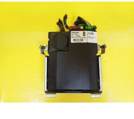 Volvo V50 Phone control unit/module 8673256