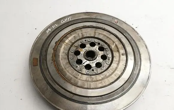 Mercedes-Benz E W212 Flywheel C1017556