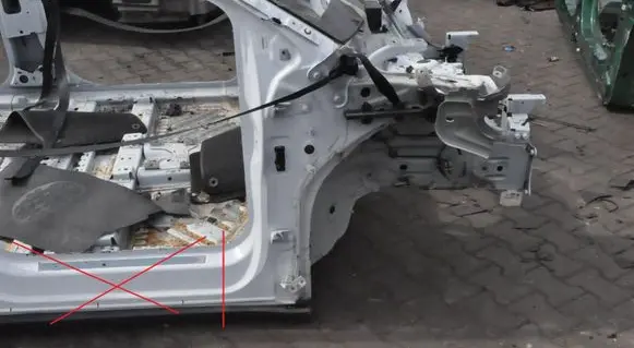 Ford Explorer Front quarter panel 