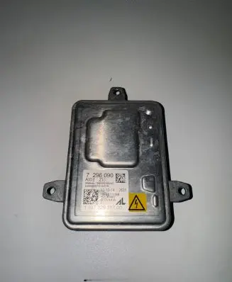 BMW 4 F36 Gran coupe Headlight ballast module Xenon 7296090 130732931700 10EEG111308