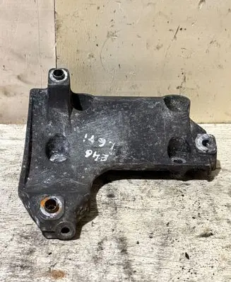 BMW 3 E46 A/C compressor mount bracket 1439241 64551439241