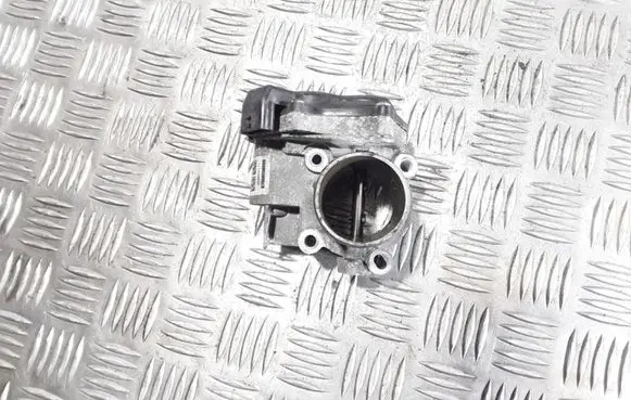 Renault Laguna III Throttle valve 8200987453B