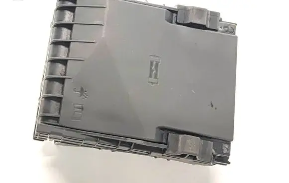 Volkswagen Caddy Fuse module 1K0907361C
