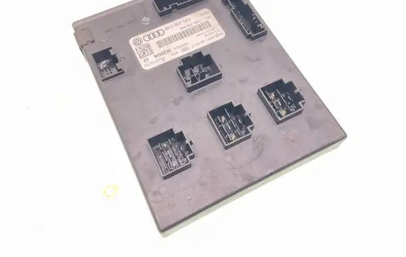 Audi A6 S6 C6 4F Comfort/convenience module 8K0907063 01026001 F005V00753