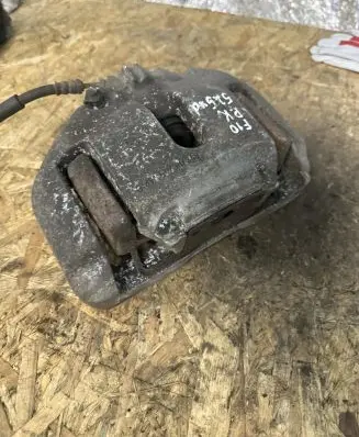 BMW 5 F10 F11 Front brake caliper