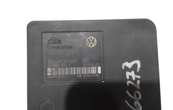 Volkswagen Golf IV ABS Pump 1C0907379C 1J0614217E