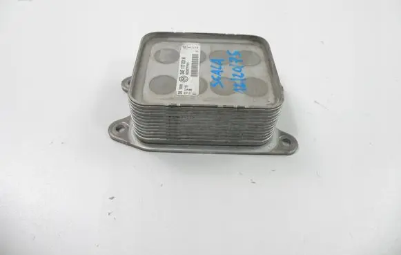 Skoda Scala Oil filter mounting bracket 04E117021K