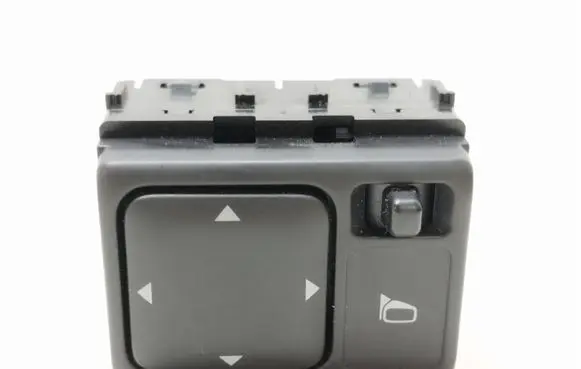 Nissan Micra Wing mirror switch 040602