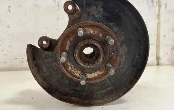 Opel Insignia A Front wheel hub