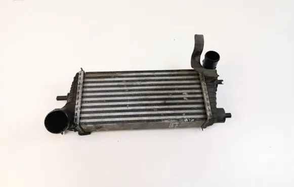 Ford Focus Intercooler radiator BV619L440CG