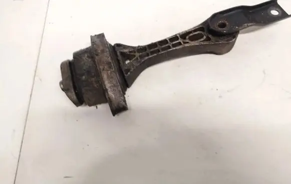 Audi TT Mk1 Engine mount bracket