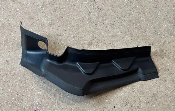 BMW X5 G05 Rear/tail light trim molding 9491403
