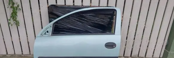 Door (2 Door Coupe)