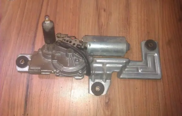 Mitsubishi Pajero Pinin Rear window wiper motor 0390206518