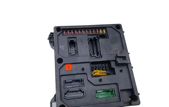 Seat Alhambra (Mk1) Fuse module 7M0962258D