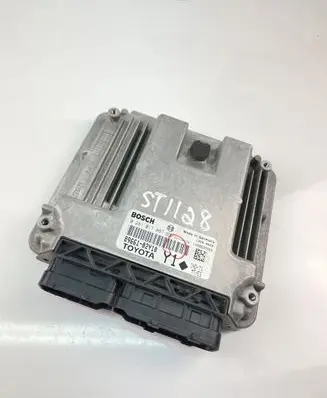 Toyota Auris 150 Engine control unit/module ECU 8966102Y10 0281017097