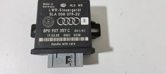 Audi A6 S6 C6 4F Light module LCM 8P0907357C 5LA00837922