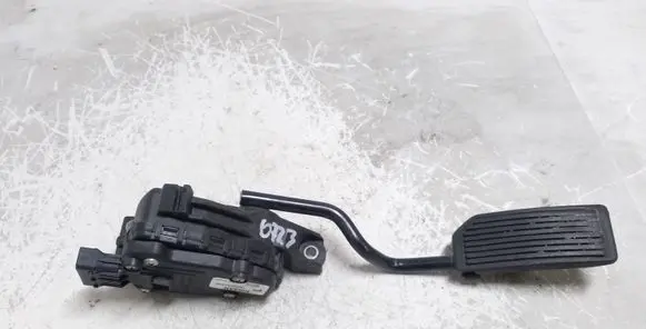 Nissan Primera Accelerator throttle pedal 18002AU400 6PV00862003