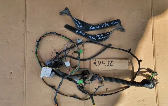 Volvo XC70 Tailgate/trunk wiring harness D31376110001