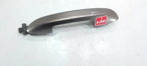 Volkswagen PASSAT B7 Front door exterior handle 3C0837206E