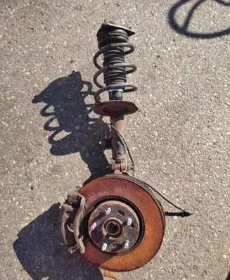 Hyundai ix35 Front wheel hub spindle knuckle 546503U010