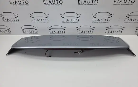 Tailgate/trunk spoiler