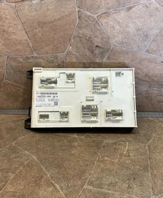 Mercedes-Benz GL X166 Central body control module A1669001814