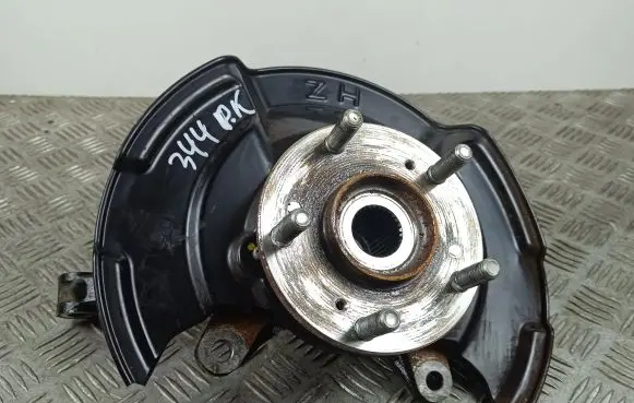 Honda HR-V Front wheel hub