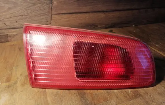 Mazda 2 Tailgate rear/tail lights