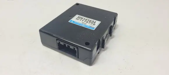 Mitsubishi Outlander Comfort/convenience module MN141634