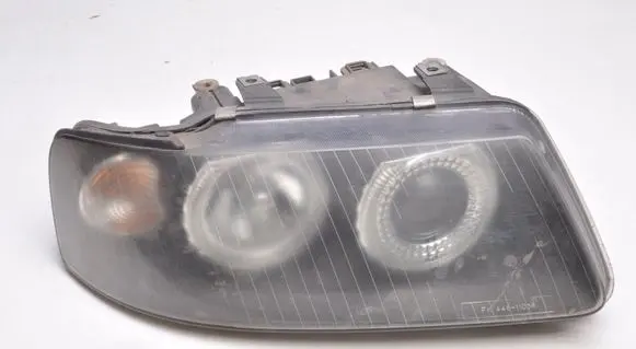 Audi A3 S3 8L Headlight/headlamp 084411160R