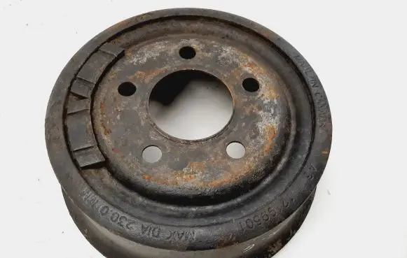 Jeep Wrangler Drum brake (rear) 52005350 12199501