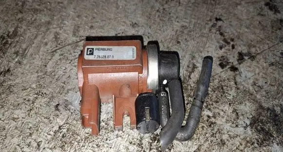 Ford Focus C-MAX Turbo solenoid valve 728328070