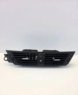 BMW X1 E84 Dash center air vent grill 1697010 2991235 2991681