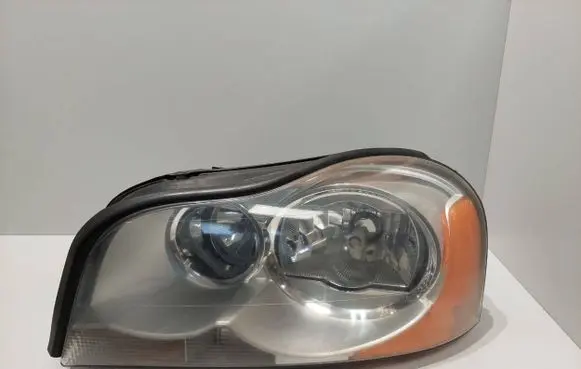 Volvo XC90 Headlight/headlamp 30698813 89900298