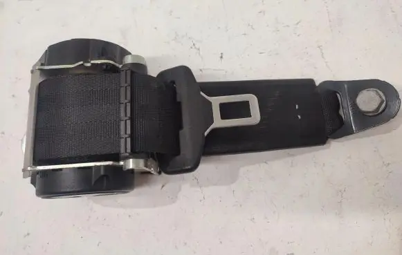 Citroen DS5 Rear seatbelt