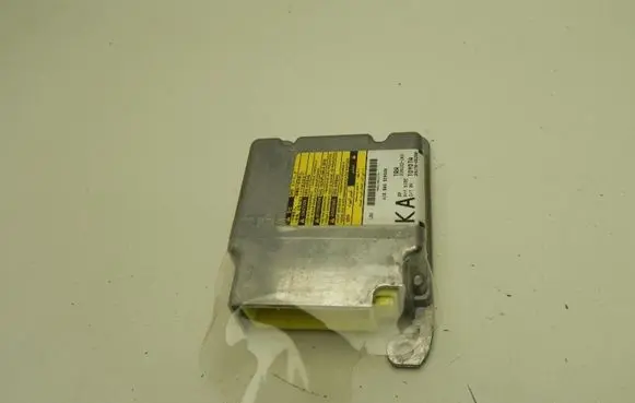 Toyota Avensis T270 Airbag control unit/module 8917005250 M1519