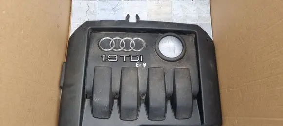 Audi A3 S3 8P Engine cover (trim) 03G103925J 03G103925BJ