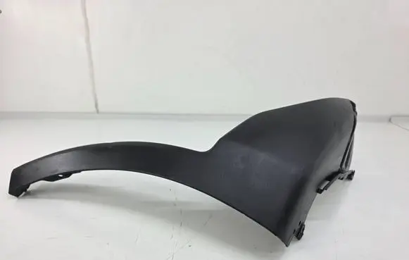 KIA Sorento Front bumper corner part panel trim 86586C5500
