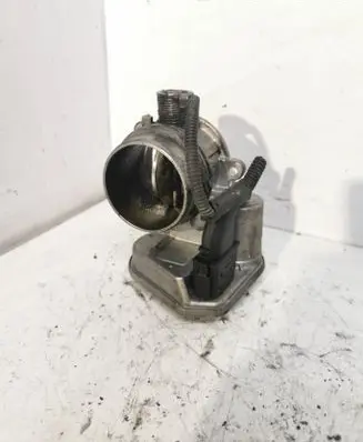 BMW 1 E81 E87 Throttle valve 7804373 B11330737