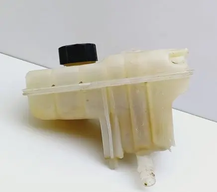 Peugeot 407 Coolant expansion tank/reservoir 