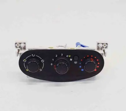 Dacia Sandero Interior fan control switch N106277R