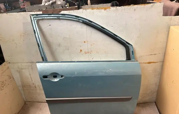Renault Scenic II - Grand scenic II Front door