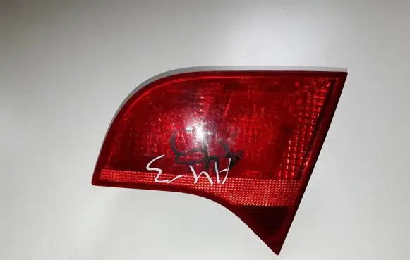 Audi A4 S4 B7 8E 8H Tailgate rear/tail lights 8E9945094