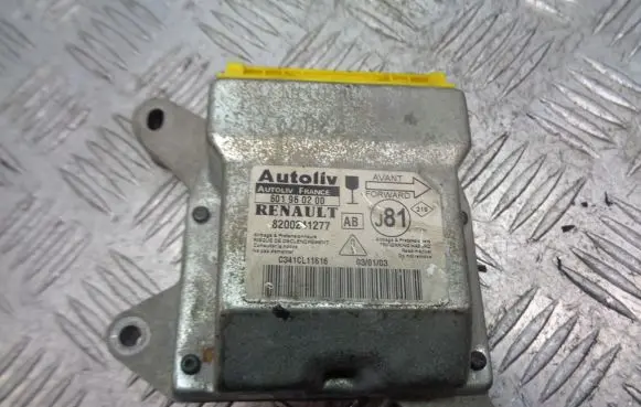 Renault Espace IV Airbag control unit/module 8200241277