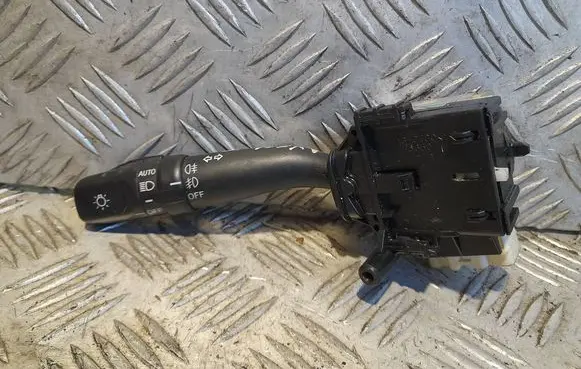 Toyota Avensis T250 Indicator stalk 8414005140