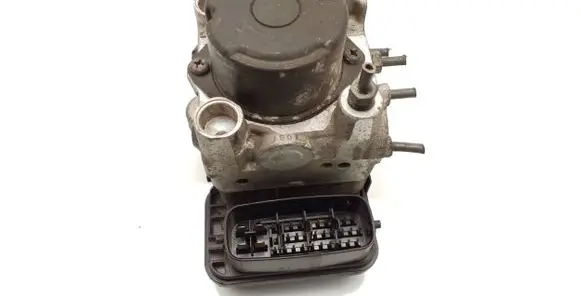 Toyota RAV 4 (XA20) ABS Pump 4451042080 1338000020 8954142050