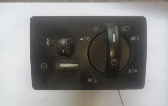 Ford Focus Light switch 4M5T13A024DA 4M5T13A024
